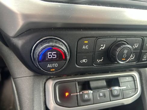 Used 2021 GMC Acadia SLE w/ Driver Convenience Package AWD/4WD image 11
