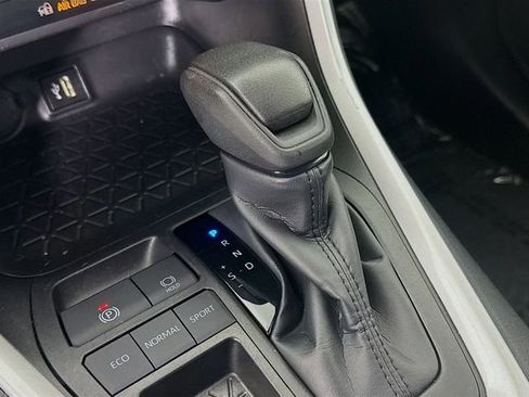 Certified 2025 Toyota RAV4 LE image 16