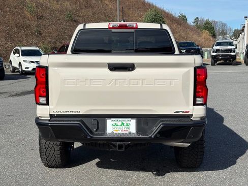 New 2026 Chevrolet Colorado ZR2 w/ Technology Package image 19