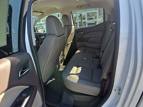 Used 2019 GMC Canyon SLT w/ Trailering Package image 24