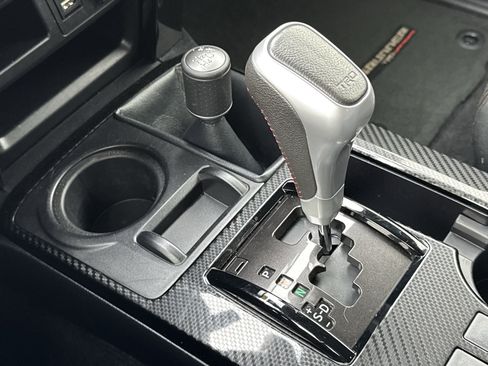 Used 2024 Toyota 4Runner TRD Off-Road image 30