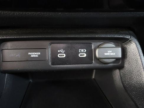 Used 2025 Honda Civic Sport image 44