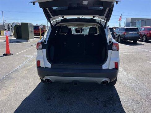 Certified 2020 Ford Escape Titanium image 12