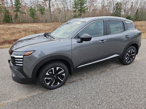 New 2026 Nissan Kicks SV w/ SV Premium Package image 1