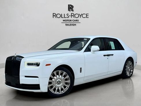 Used 2018 Rolls-Royce Phantom Sedan RWD image 5