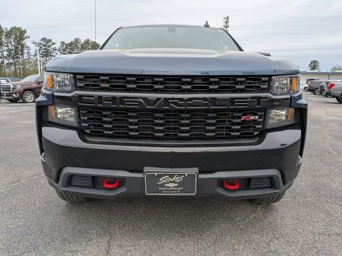 Used 2021 Chevrolet Silverado 1500 Custom Trail Boss w/ LPO, Dark Essentials Package image 11