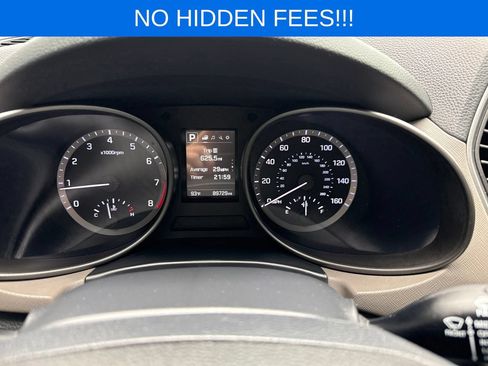 Used 2017 Hyundai Santa Fe SE w/ Cargo Package FWD image 16