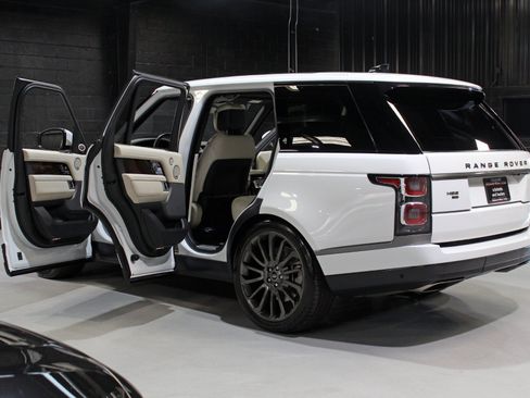 Used 2022 Land Rover Range Rover P525 Westminster Edition AWD/4WD image 23