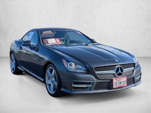 Used 2014 Mercedes-Benz SLK 250 image 3