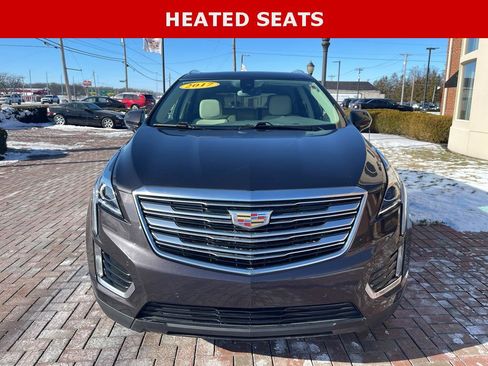 Used 2017 Cadillac XT5 Luxury w/ Driver Awareness Package image 3