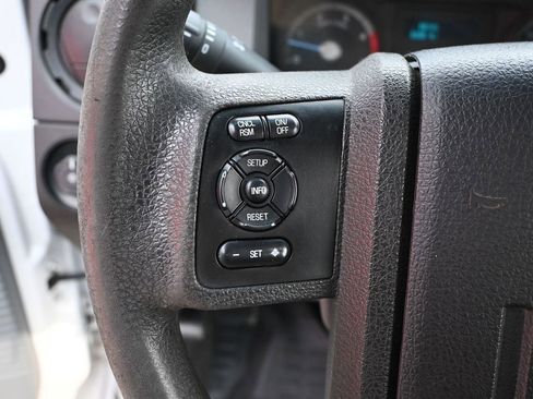 Used 2016 Ford F550 2WD Regular Cab Super Duty image 35