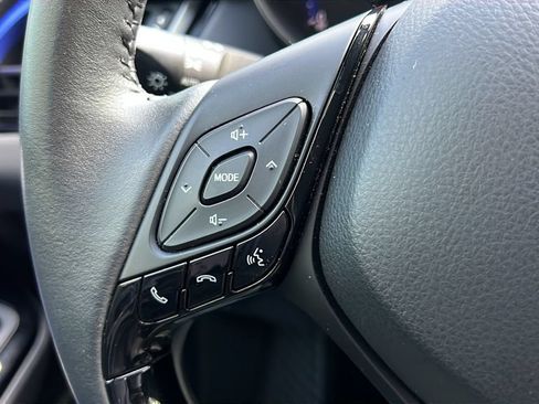 Certified 2021 Toyota C-HR XLE FWD image 18