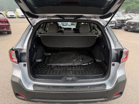 Used 2024 Subaru Outback Premium AWD/4WD image 26