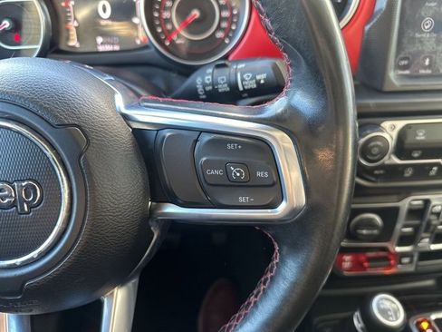 Used 2020 Jeep Wrangler Unlimited Rubicon w/ Dual Top Group image 24