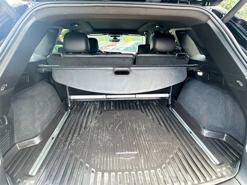 Used 2024 Cadillac XT5 Sportv w/ Technology Package image 26