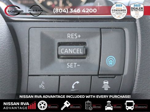 Used 2023 Nissan Rogue SV image 25