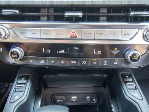 Used 2023 Kia Telluride SX Prestige AWD/4WD image 33