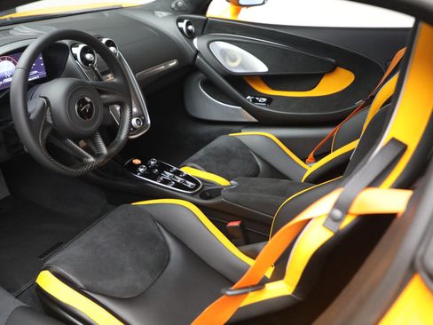 New 2026 McLaren GTS image 23