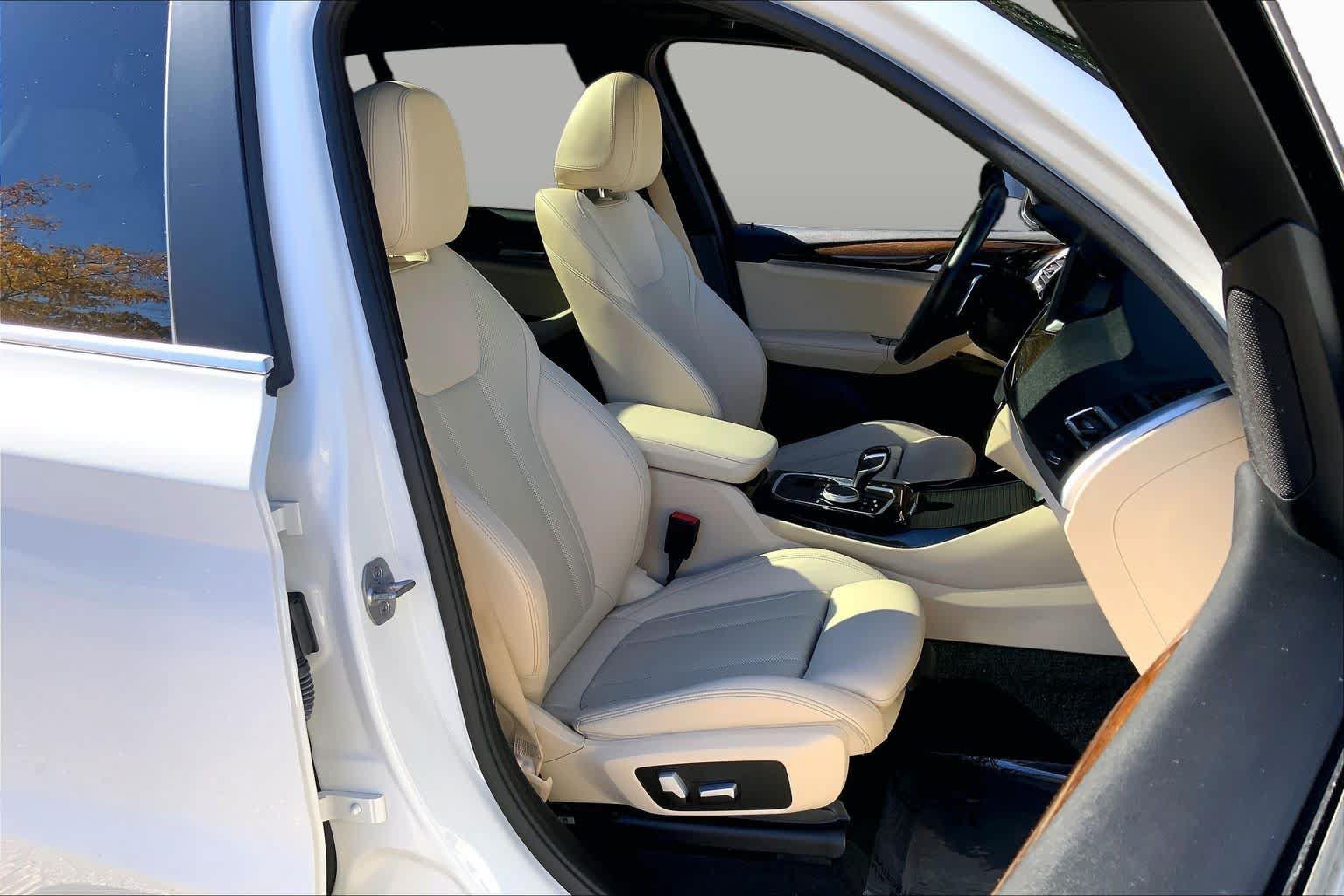 Used 2022 BMW X3 xDrive30i AWD/4WD image 8