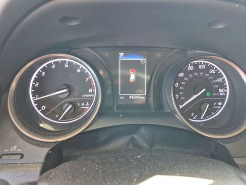 Used 2022 Toyota Camry SE FWD image 12