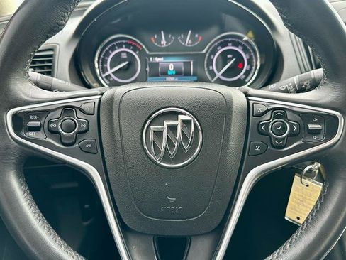 Used 2016 Buick Regal FWD image 13