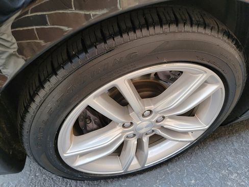 Used 2016 Tesla Model S 70D AWD/4WD image 22