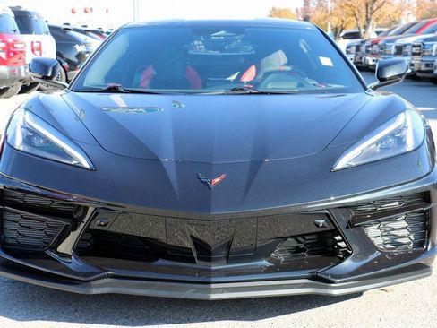 Used 2024 Chevrolet Corvette Stingray Preferred Cpe w/ 2LT image 3