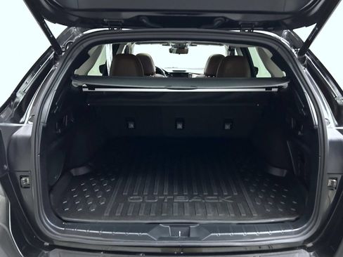 Used 2023 Subaru Outback Touring XT AWD/4WD image 21