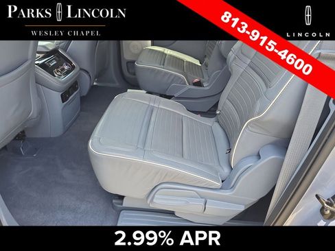 Certified 2020 Lincoln Navigator L Black Label w/ Cargo Convenience Package AWD/4WD image 15