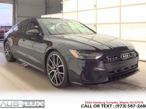 Used 2020 Audi S7 Prestige w/ Prestige Package image 1