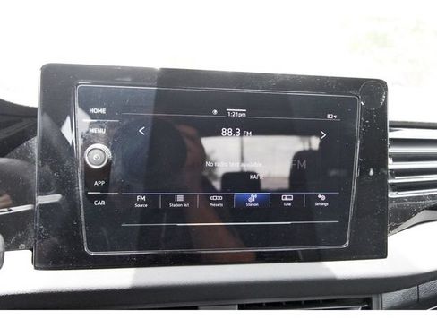 Used 2025 Volkswagen Jetta Sport FWD image 23