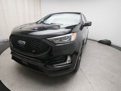 Used 2020 Ford Edge ST w/ Equipment Group 401A AWD/4WD image 12