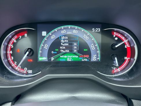Used 2025 Toyota RAV4 XLE w/ Convenience Package AWD/4WD image 13