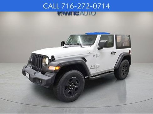 Used 2020 Jeep Wrangler Sport image 2