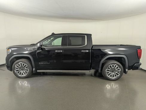 Used 2026 GMC Sierra 1500 Denali Ultimate AWD/4WD image 5