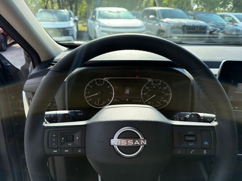 New 2026 Nissan Rogue SV FWD image 19