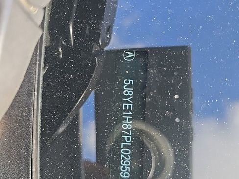 Used 2023 Acura MDX SH-AWD w/ Advance Package image 16