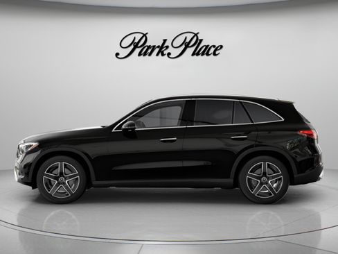 Certified 2026 Mercedes-Benz GLC 300 4MATIC image 8