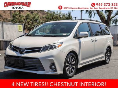 Certified 2020 Toyota Sienna Limited w/ Preferred Accessory Package