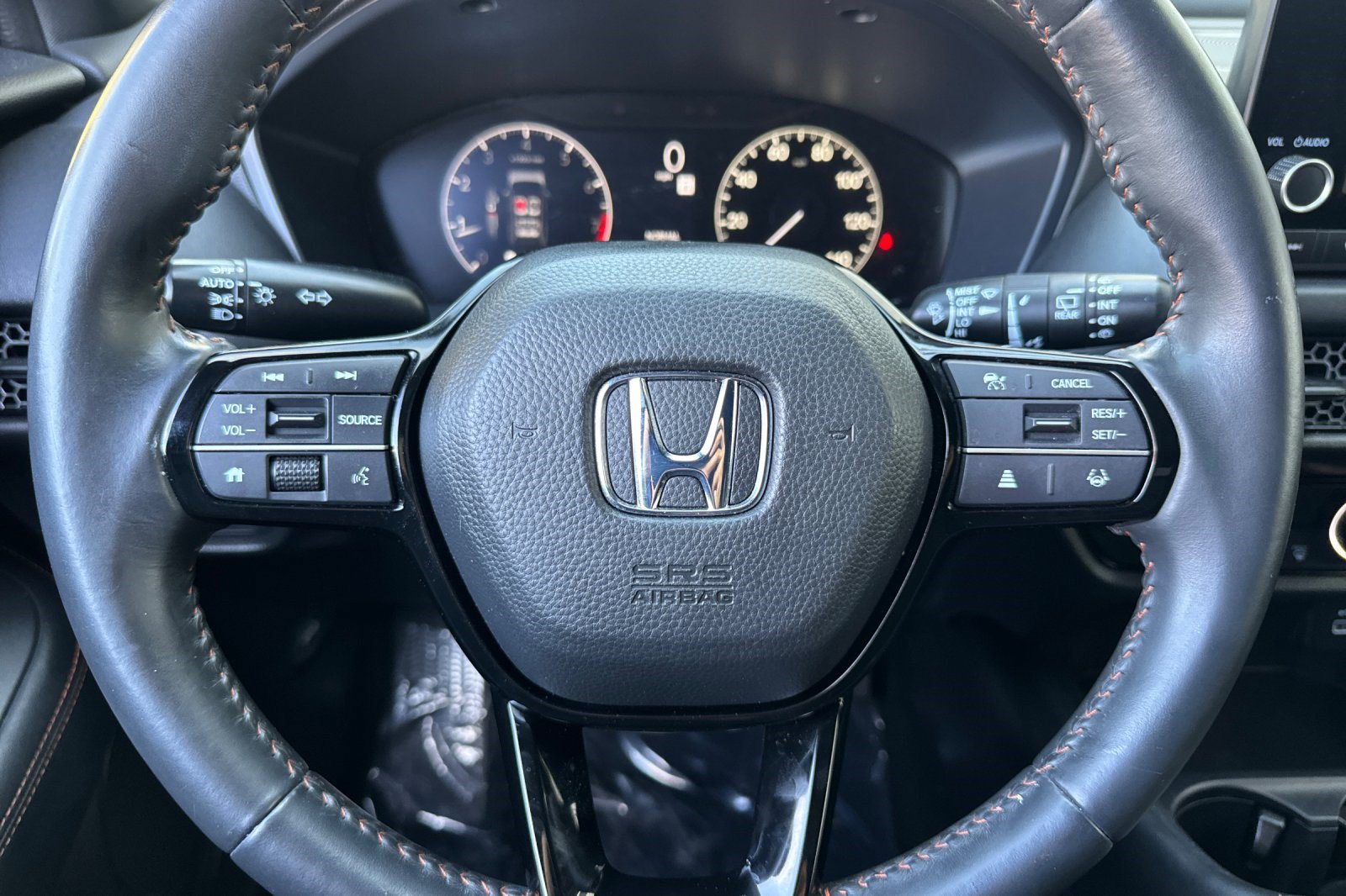 Used 2024 Honda HR-V Sport image 11