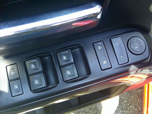 Used 2018 Chevrolet Silverado 1500 LT w/ All Star Edition image 17