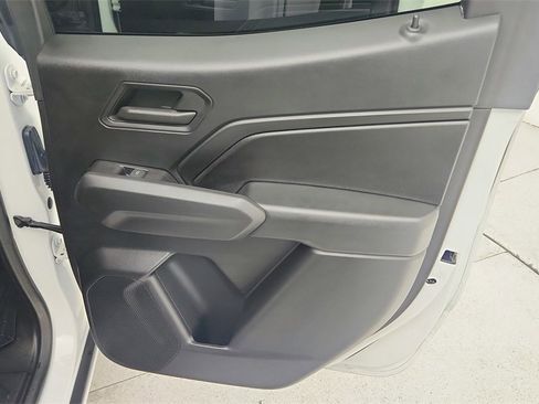 Certified 2024 Chevrolet Colorado W/T w/ WT Convenience Package II image 33