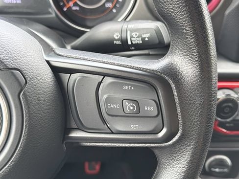 Used 2022 Jeep Wrangler Sport AWD/4WD image 19