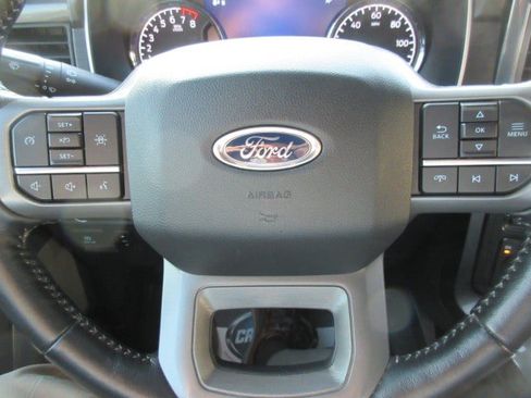 Used 2022 Ford F150 XLT w/ Equipment Group 302A High AWD/4WD image 32