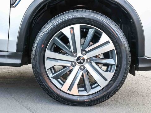 Used 2024 Mitsubishi Outlander Sport ES image 9