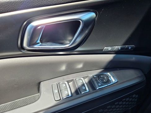 New 2026 Kia Carnival SX Prestige image 16