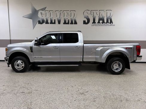 Used 2021 Ford F350 Lariat w/ Lariat Value Package AWD/4WD image 5