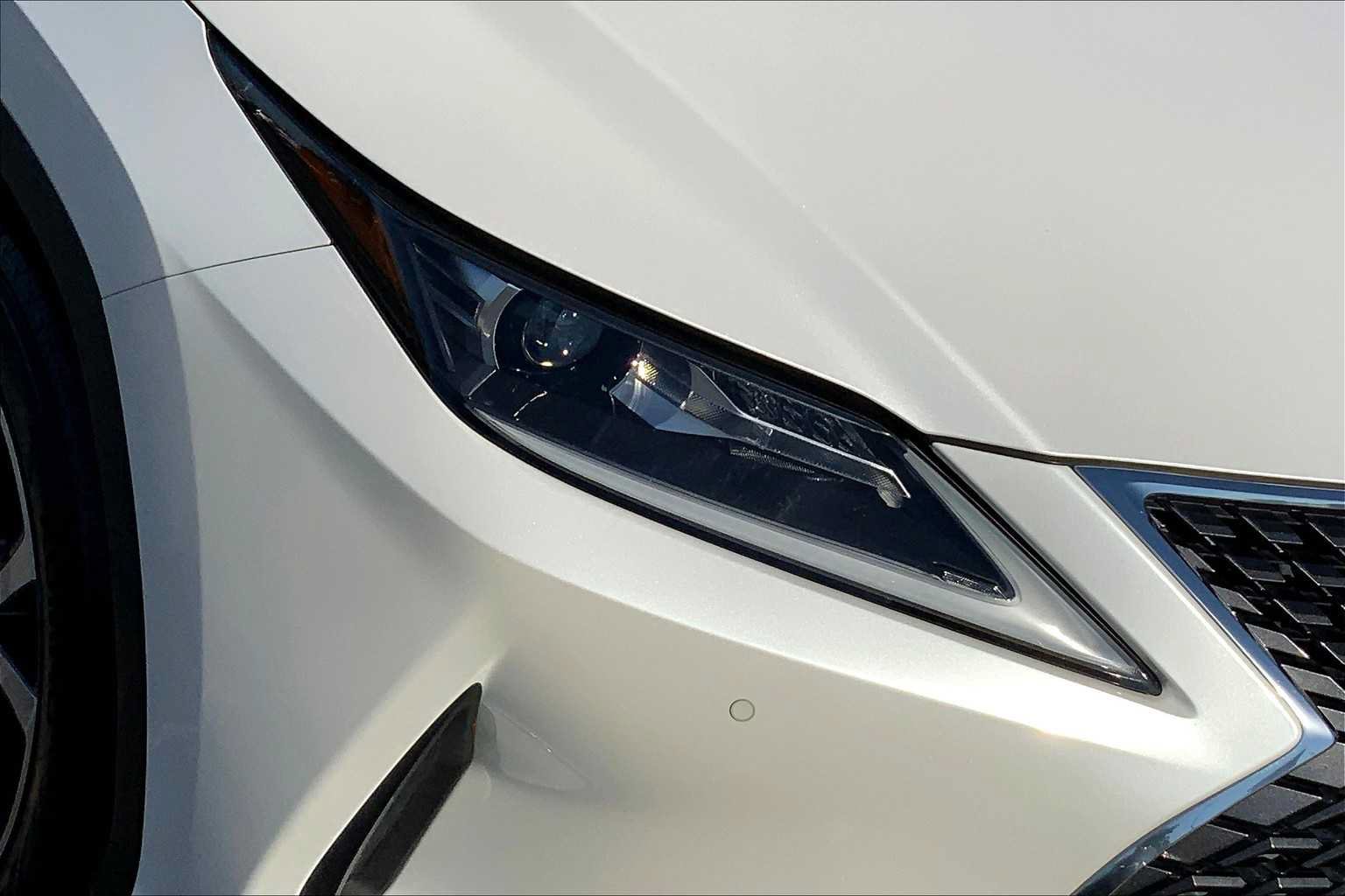 Used 2020 Lexus RX 450hL AWD w/ Premium Package image 28