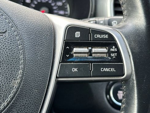 Used 2020 Kia Sorento S image 29