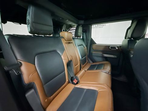 Used 2023 Ford Bronco Outer Banks image 26